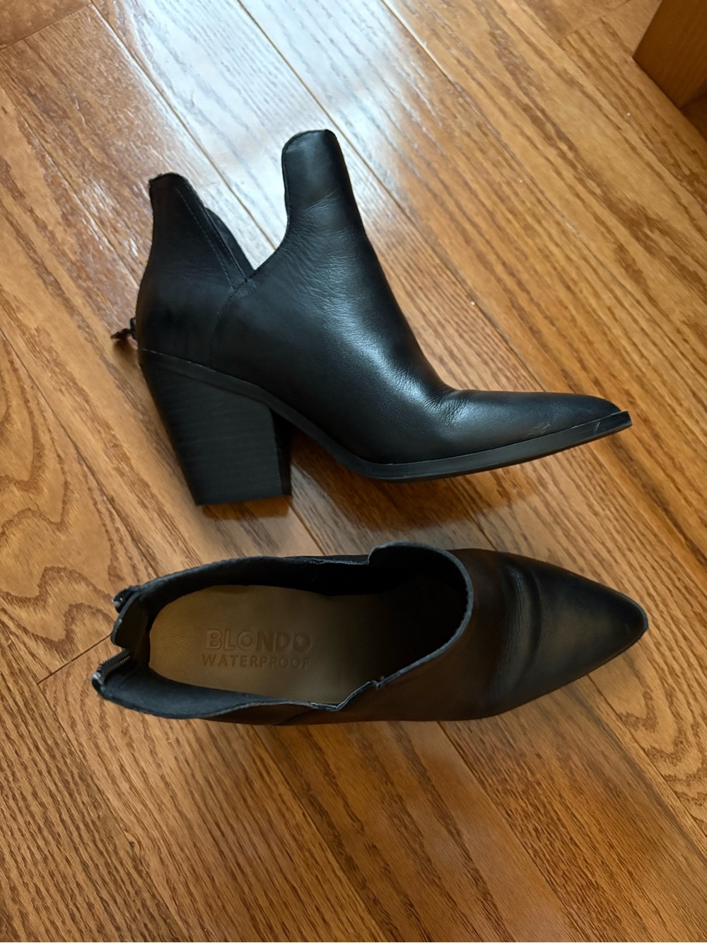 Blondo women’s waterproof booties 8